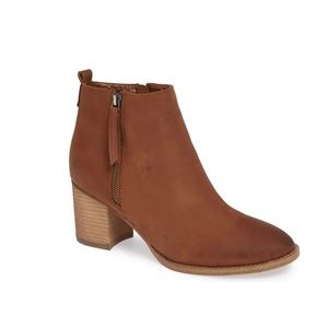 Blondo- Nova Waterproof Bootie